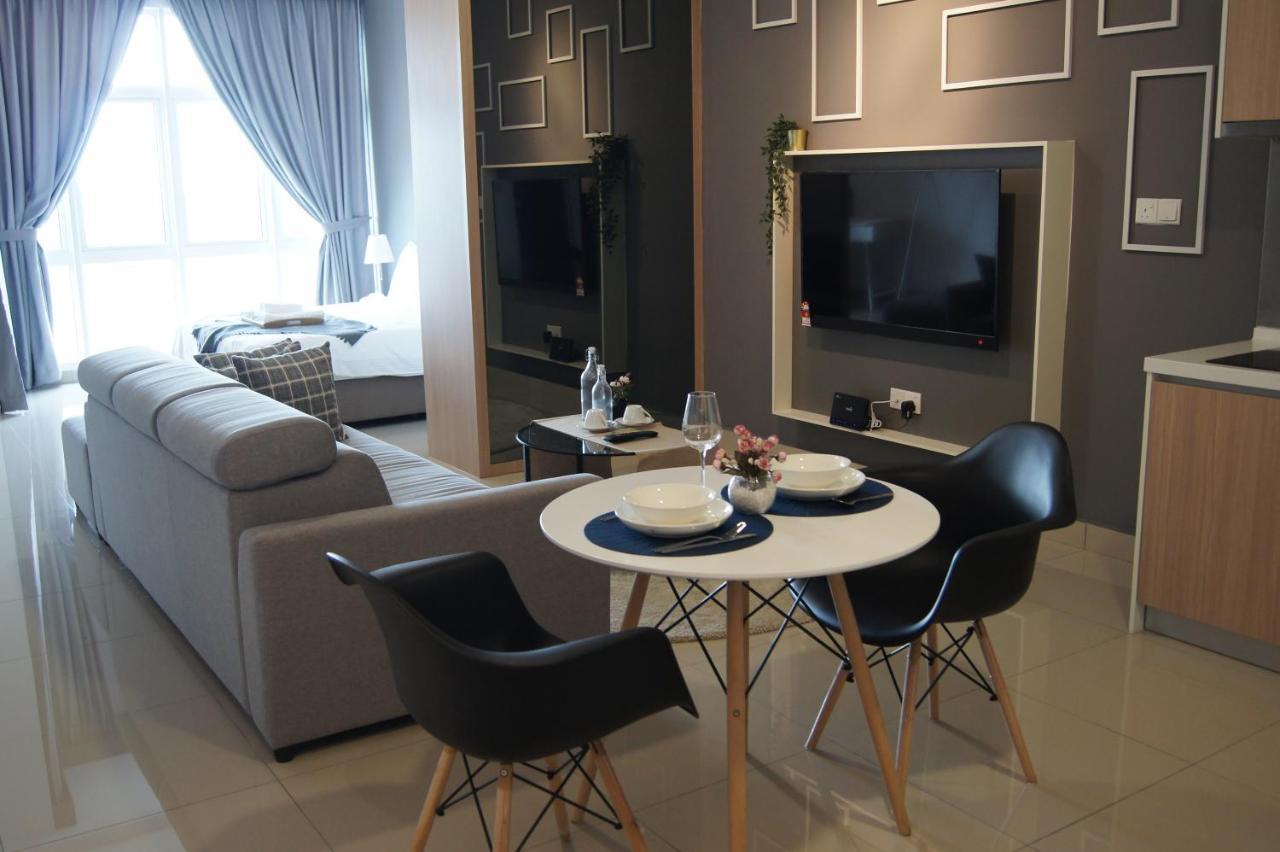 Twin Galaxy Suites By Iconic Bliss Johor Bahru Dış mekan fotoğraf