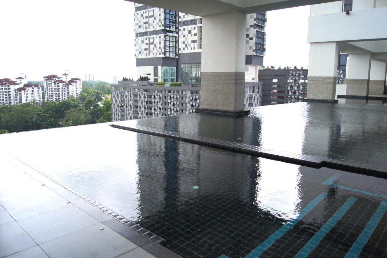 Twin Galaxy Suites By Iconic Bliss Johor Bahru Dış mekan fotoğraf
