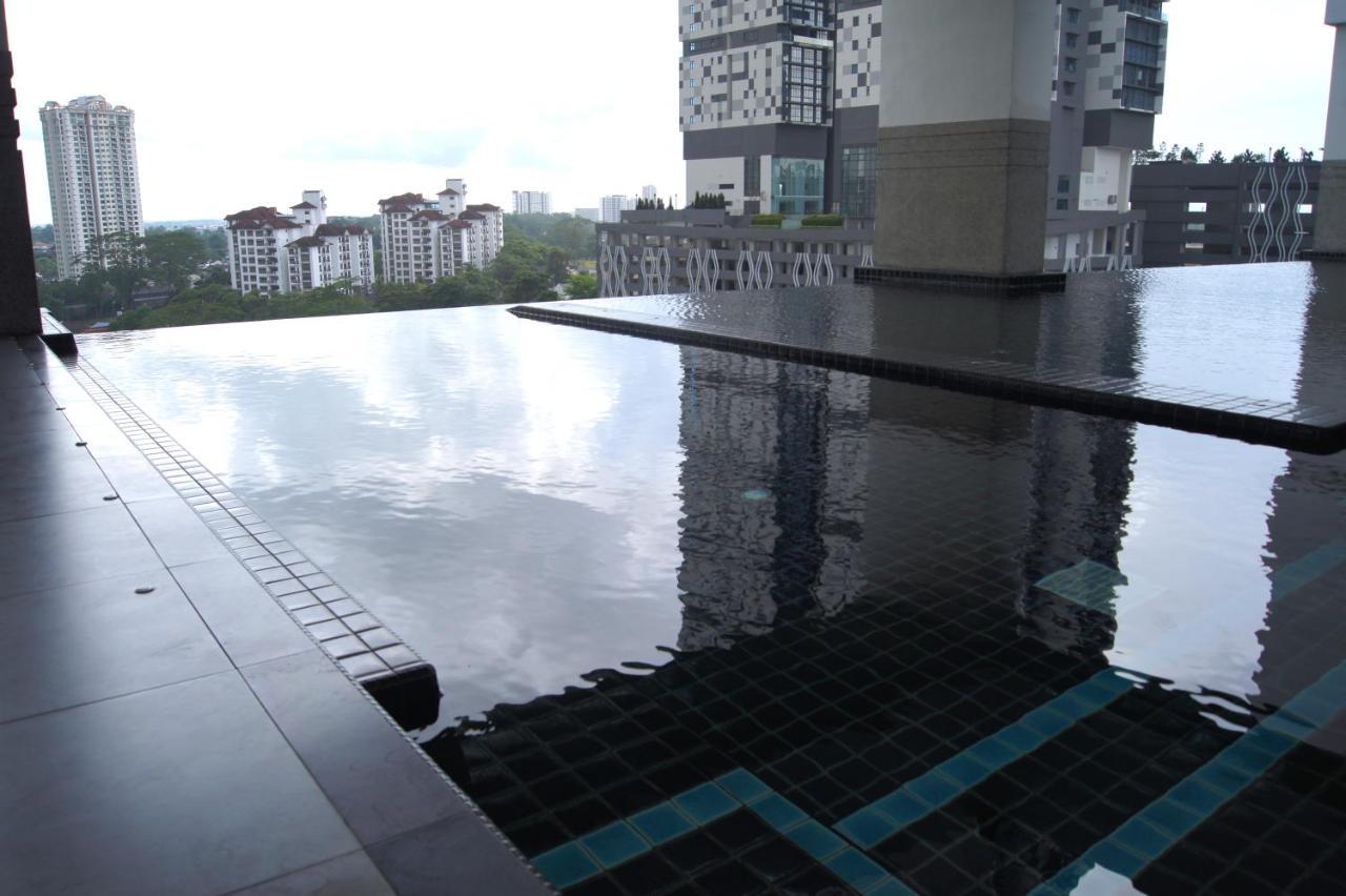 Twin Galaxy Suites By Iconic Bliss Johor Bahru Dış mekan fotoğraf