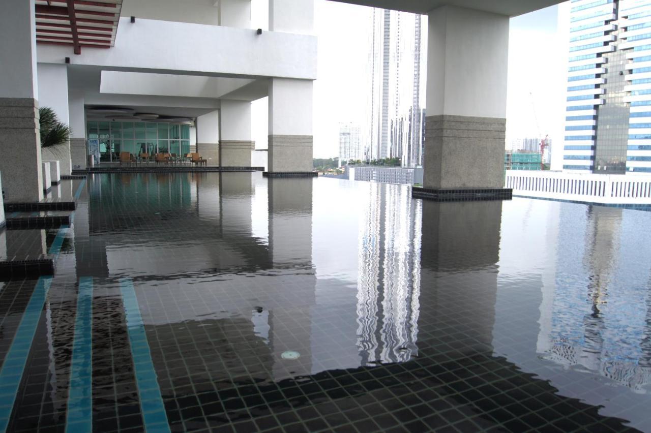 Twin Galaxy Suites By Iconic Bliss Johor Bahru Dış mekan fotoğraf