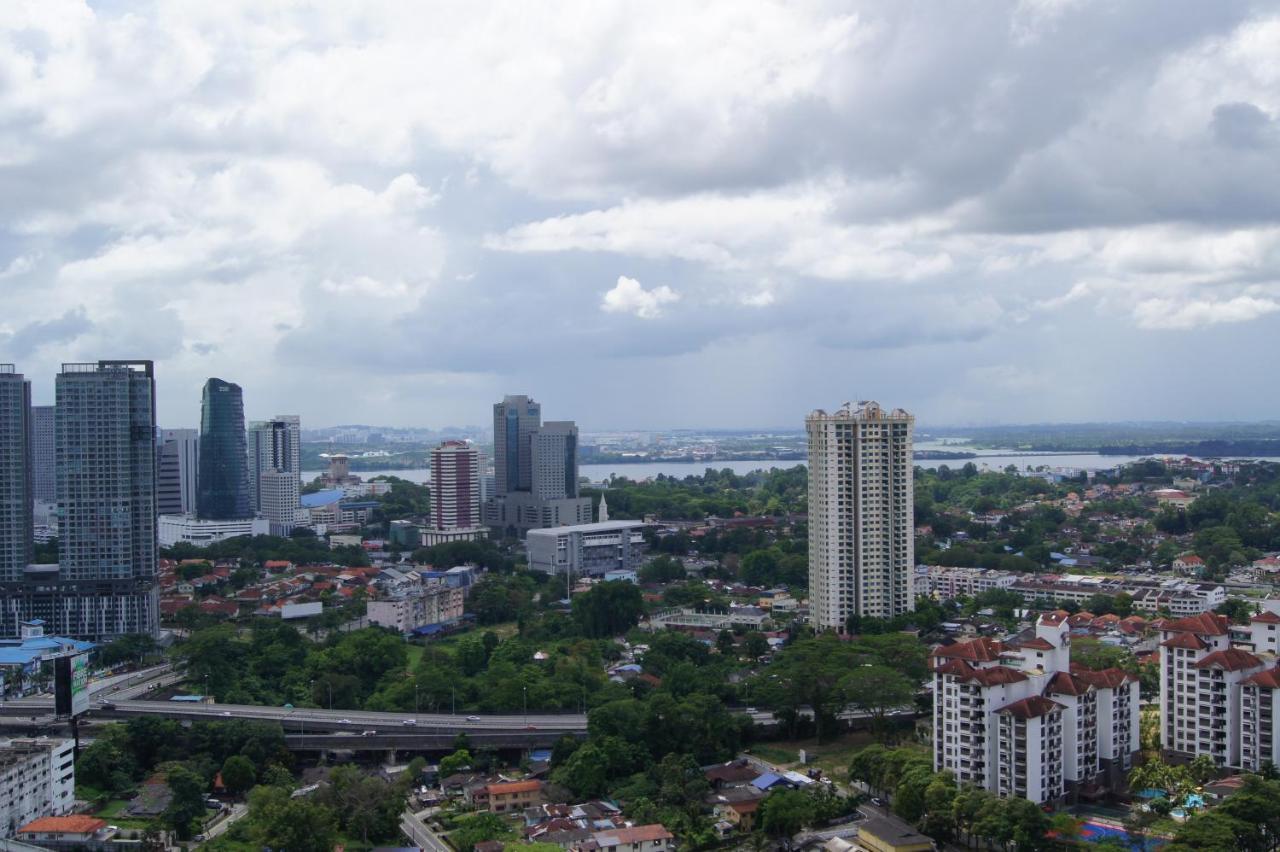 Twin Galaxy Suites By Iconic Bliss Johor Bahru Dış mekan fotoğraf
