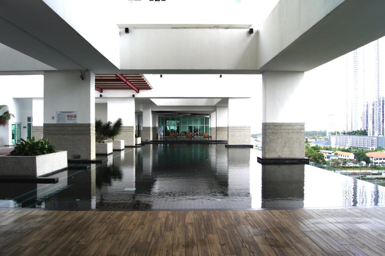 Twin Galaxy Suites By Iconic Bliss Johor Bahru Dış mekan fotoğraf