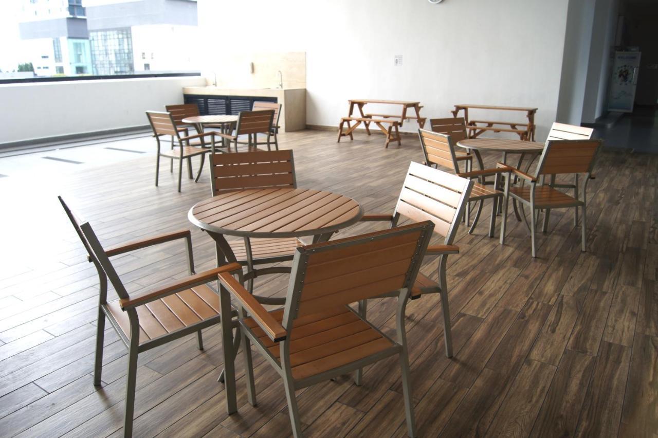 Twin Galaxy Suites By Iconic Bliss Johor Bahru Dış mekan fotoğraf