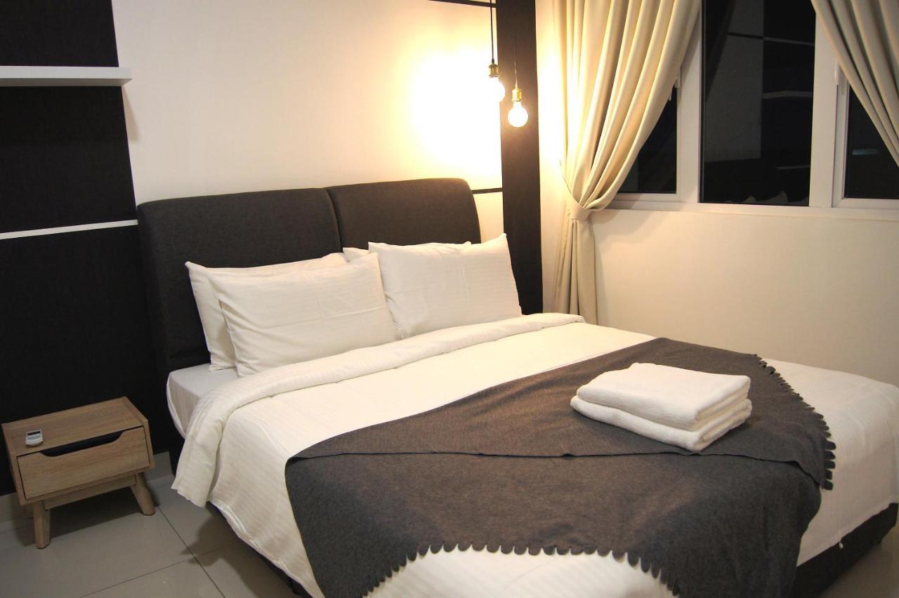 Twin Galaxy Suites By Iconic Bliss Johor Bahru Dış mekan fotoğraf